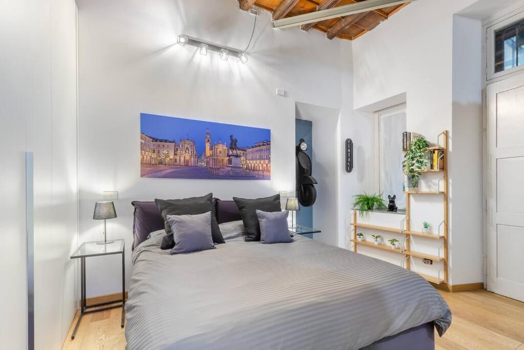 Historical Suite - Pieno Centro - Porta Nuova- Piazza Castello Турин Екстер'єр фото