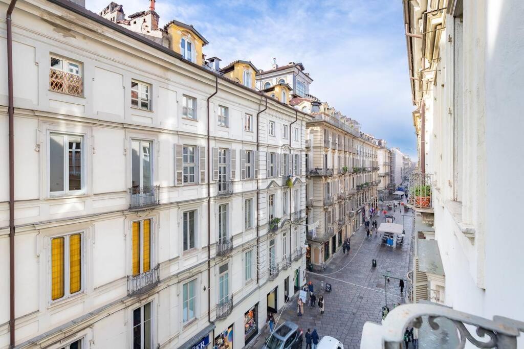 Historical Suite - Pieno Centro - Porta Nuova- Piazza Castello Турин Екстер'єр фото